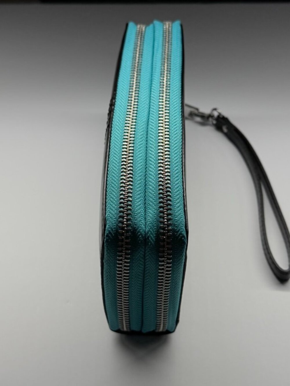 LODIS Black Leather Double Zip Wristlet Wallet Teal & Black Silver Hardware NWT - Picture 3 of 14